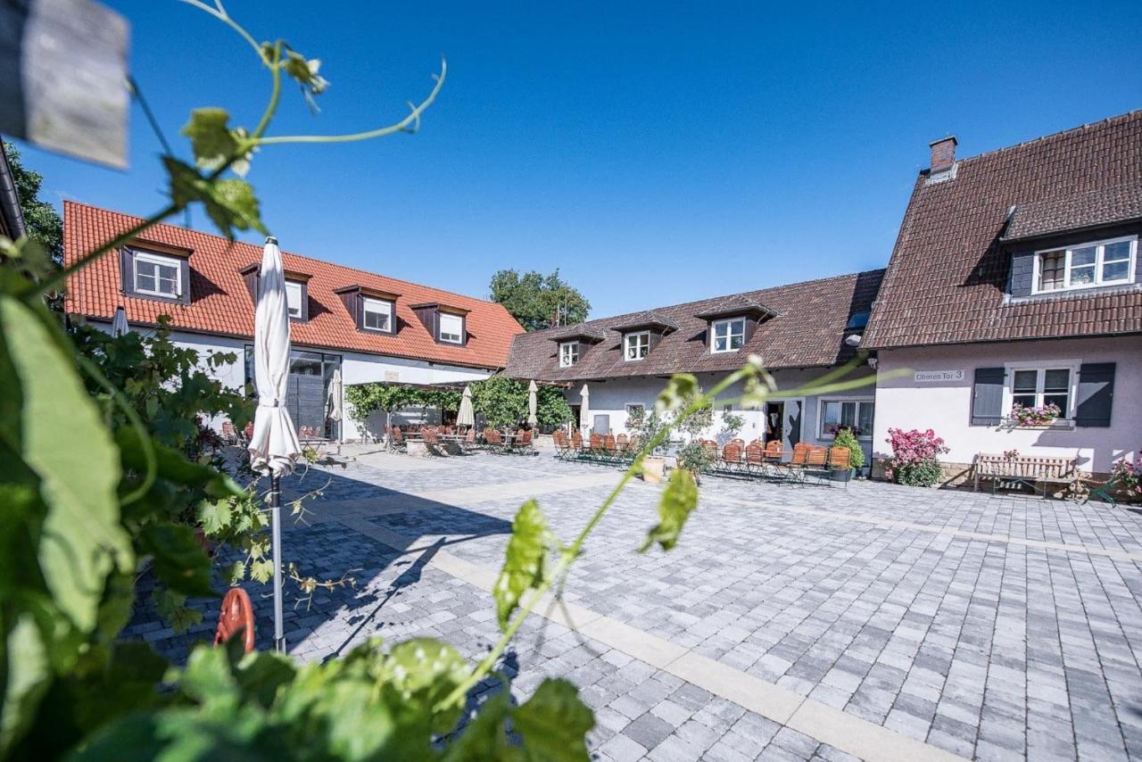Weingut Kernwein Hotel Seinsheim Exterior photo